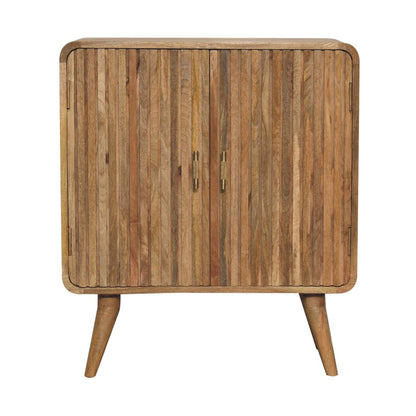 Cabinet T-bar Ridged by Maple Manor in ridged wood with brass T-bar handles and tapered legs